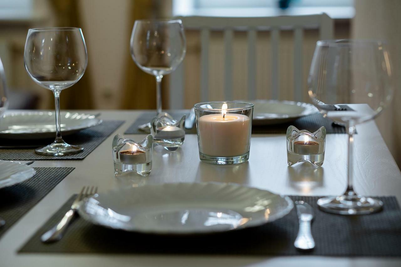 Dzirnavu Street Apartment In City Center Riga Luaran gambar